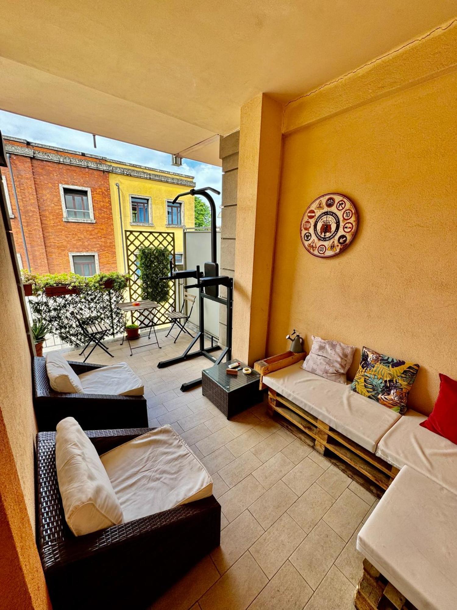 Rooftop Big Terrace Fiera Milano/portello Mailand